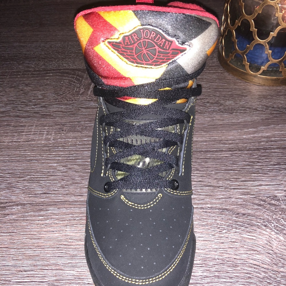 Jordan Shoes - Picture 3 of 5